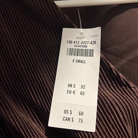Abercrombie Brown Top XS NWT - Picture 2 of 6